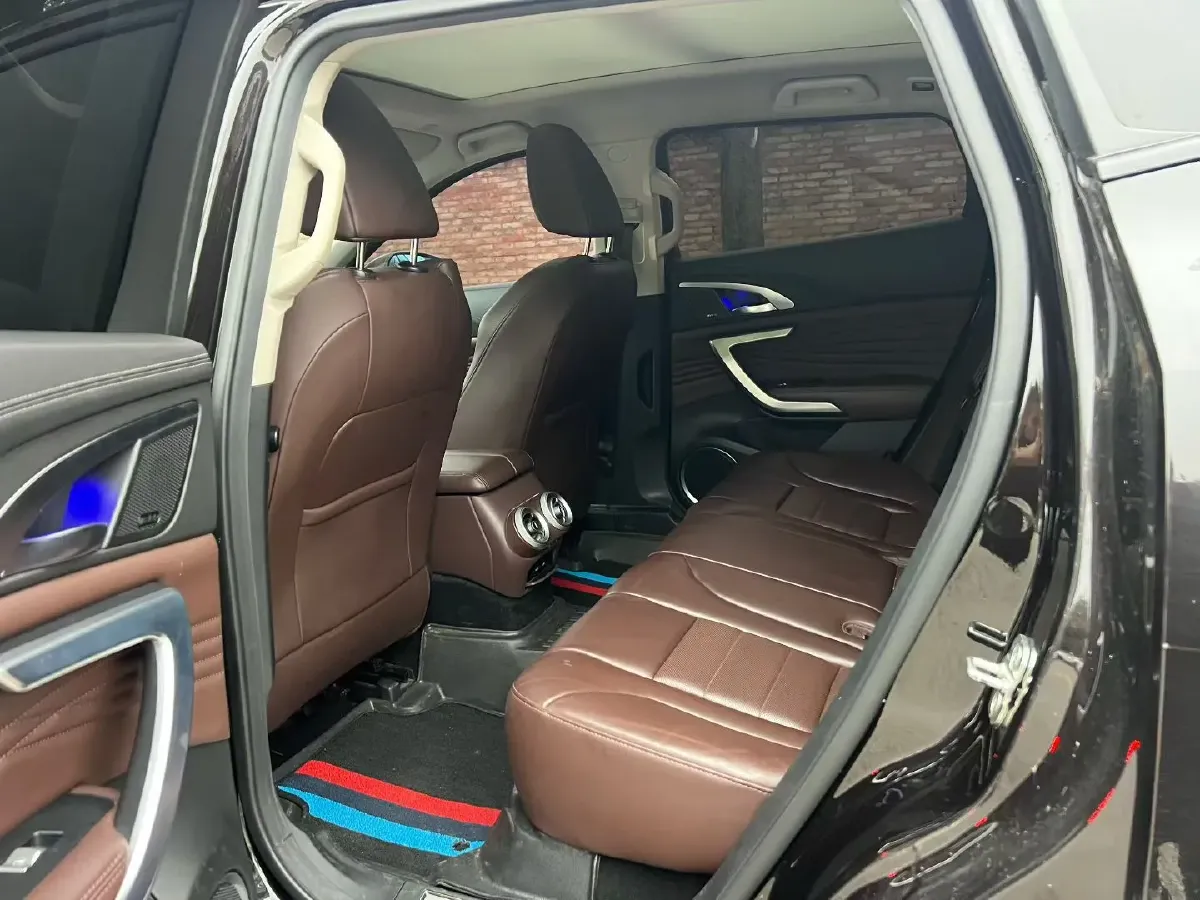 2019 WEY VV7 2.0T 227HP L4 7DCT,autocango,china used car exporter,china ev exporter,chinese used car exporter,chinese used ev exporter