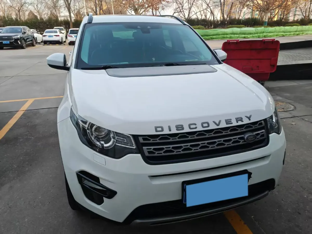 2018 Land Rover Discovery Sport 2.0T 241HP L4 9AT,autocango,china used car exporter,china ev exporter,chinese used car exporter,chinese used ev exporter