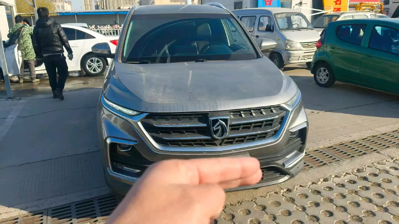 2018 BaoJun 530 1.5T 150HP L4 6DCT,autocango,china used car exporter,china ev exporter,chinese used car exporter,chinese used ev exporter
