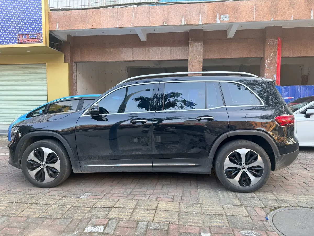 2023 Mercedes-Benz GLB Class 2.0T 190HP L4 8DCT,autocango,china used car exporter,china ev exporter,chinese used car exporter,chinese used ev exporter