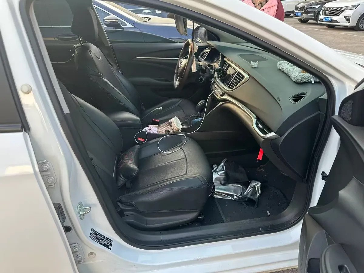 2021 Buick Excelle 1.5L 113HP L4 6AT,autocango,china used car exporter,china ev exporter,chinese used car exporter,chinese used ev exporter