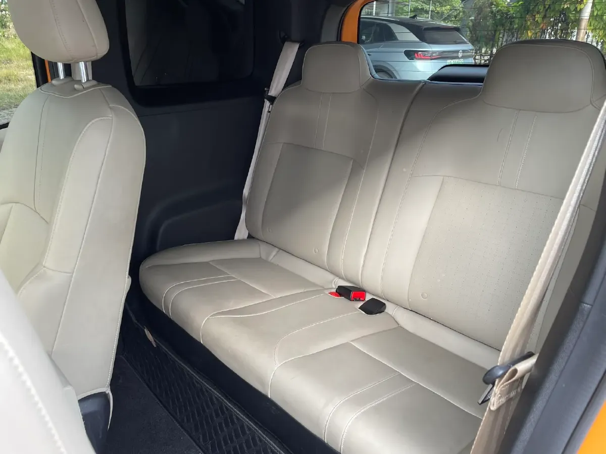 2023 BaoJun Yep BEV 28.1KWH,autocango,china used car exporter,china ev exporter,chinese used car exporter,chinese used ev exporter