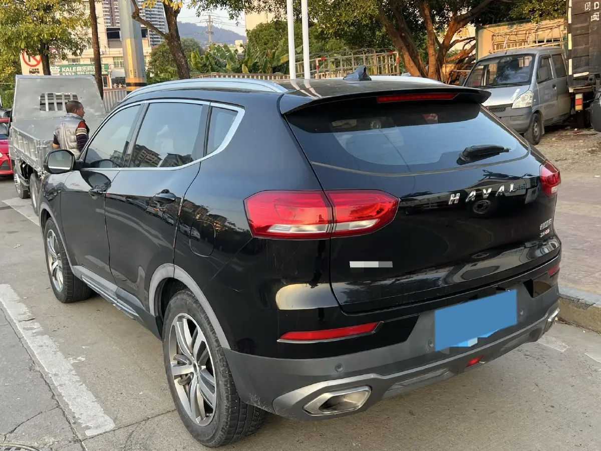 2018 Haval H6 2.0T 197HP L4 7DCT,autocango,china used car exporter,china ev exporter,chinese used car exporter,chinese used ev exporter