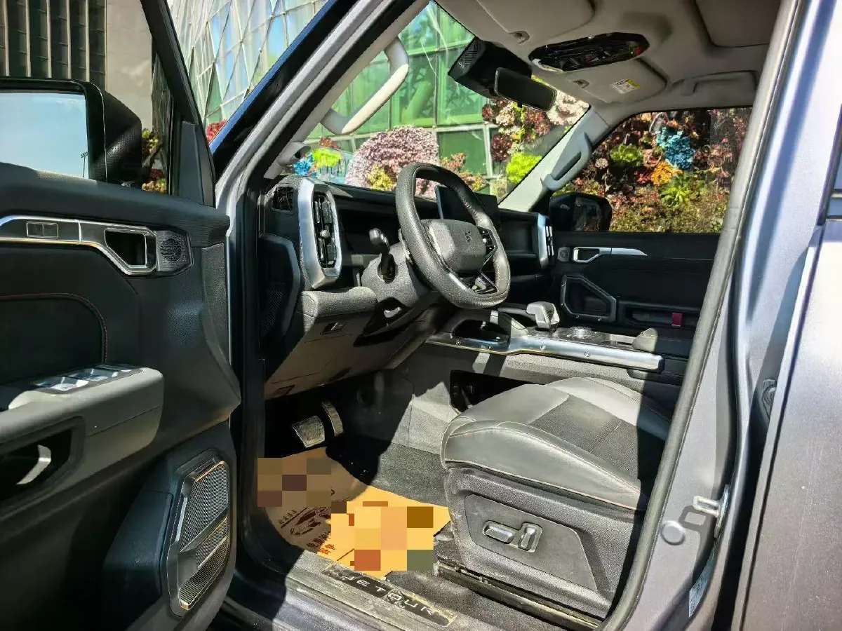 2023 Jetour Traveller 2.0T 254HP L4 7DCT,autocango,china used car exporter,china ev exporter,chinese used car exporter,chinese used ev exporter