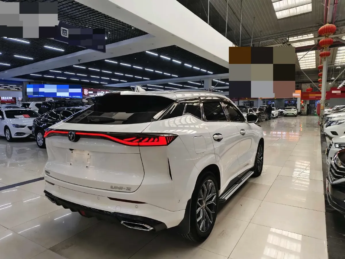 2024 ChangAn UNI-Z 1.5L 98HP L4 E-CVT PHEV 18.4KWH,autocango,china used car exporter,china ev exporter,chinese used car exporter,chinese used ev exporter