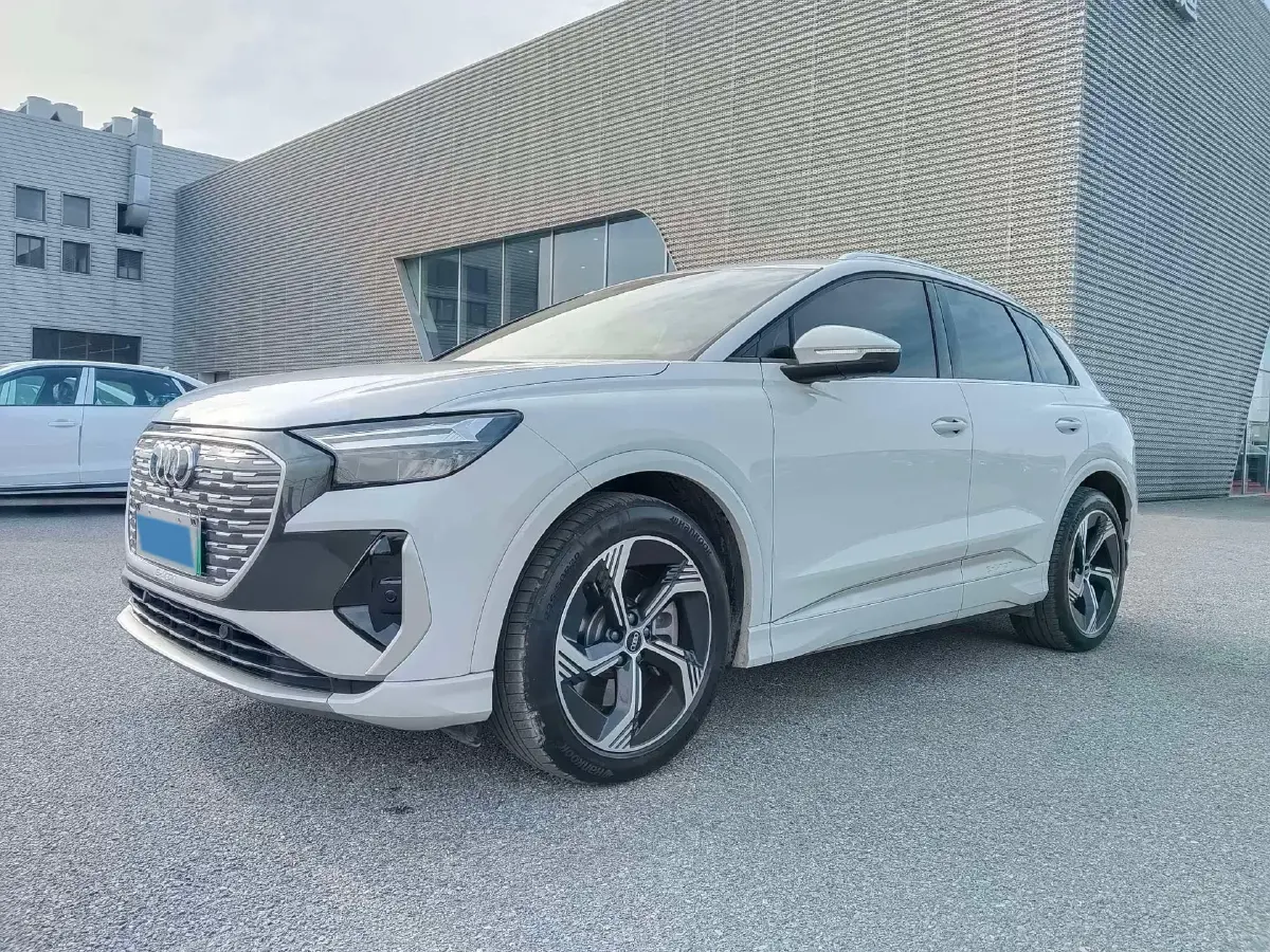 2024 Audi Q4 e-tron BEV 84.8KWH