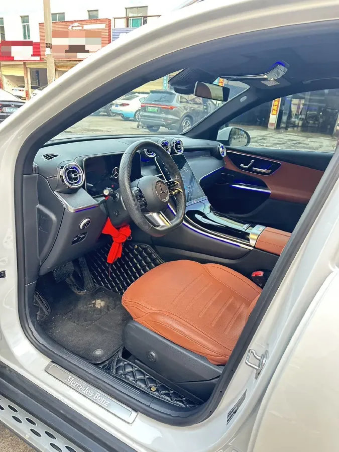 2023 Mercedes-Benz GLC Class 2.0T 204HP L4 9AT,autocango,china used car exporter,china ev exporter,chinese used car exporter,chinese used ev exporter