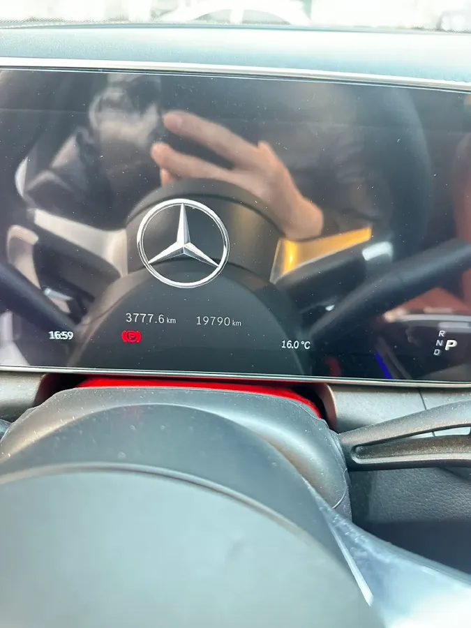 2023 Mercedes-Benz GLC Class 2.0T 204HP L4 9AT,autocango,china used car exporter,china ev exporter,chinese used car exporter,chinese used ev exporter