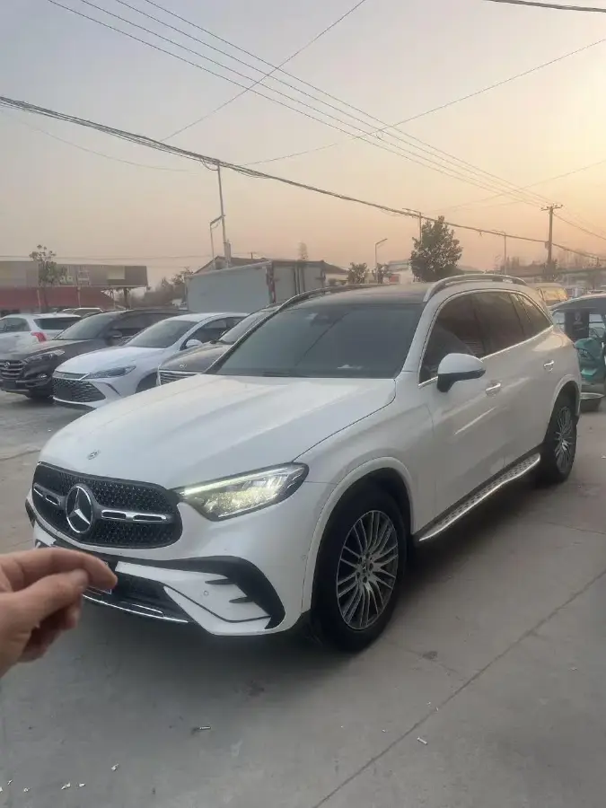 2023 Mercedes-Benz GLC Class 2.0T 258HP L4 9AT