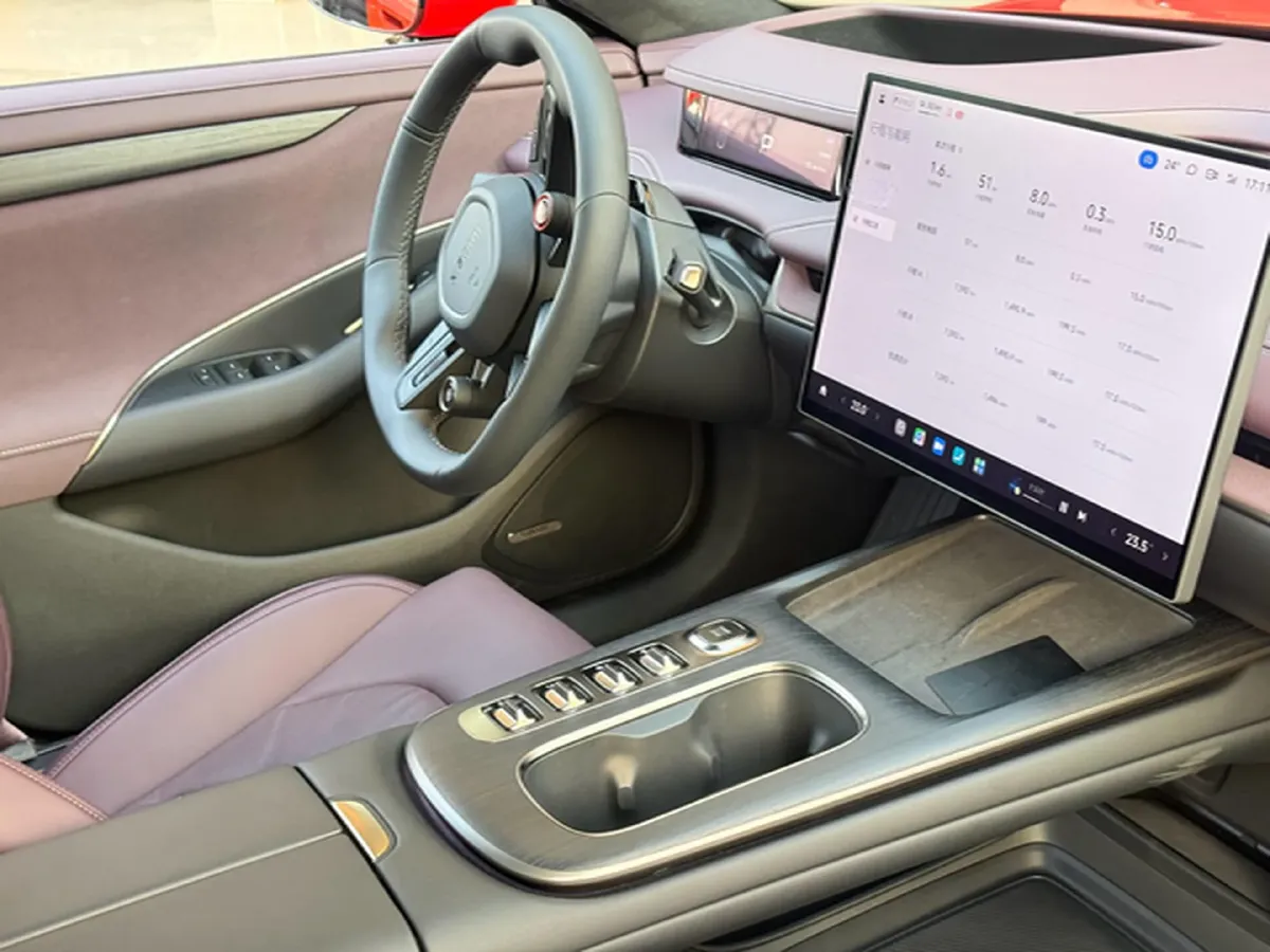 2024 MI SU7 BEV 101KWH,autocango,china used car exporter,china ev exporter,chinese used car exporter,chinese used ev exporter