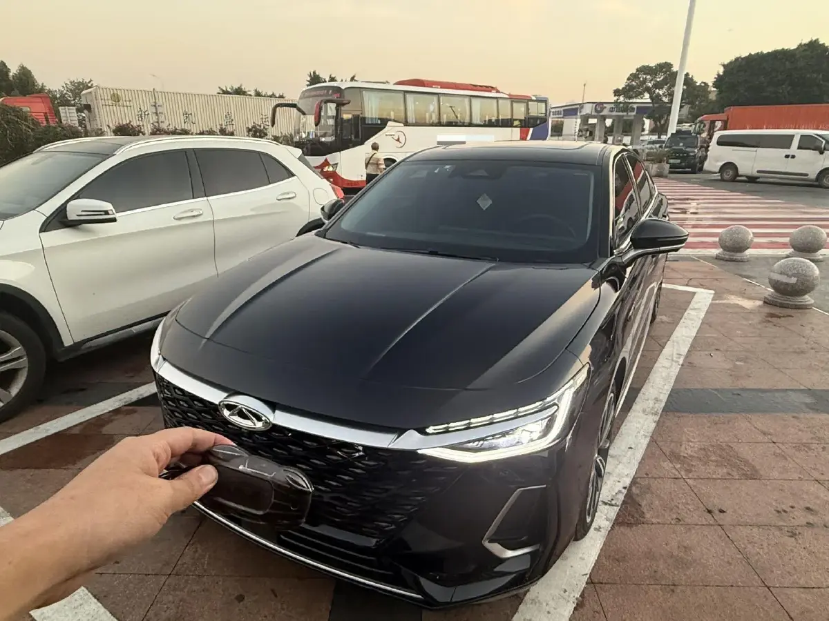 2022 Chery Arrizo 8 1.6T 197HP L4 7DCT