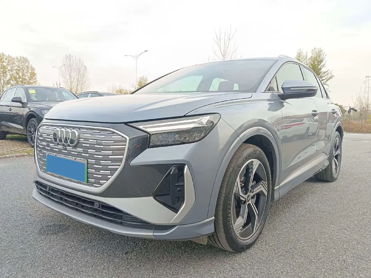 2024 Audi Q4 e-tron BEV 84.8KWH
