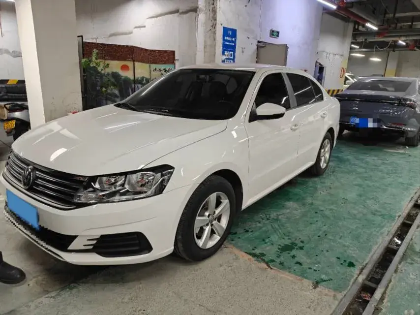 2019 Volkswagen Polo 1.5L 113HP L4 5MT