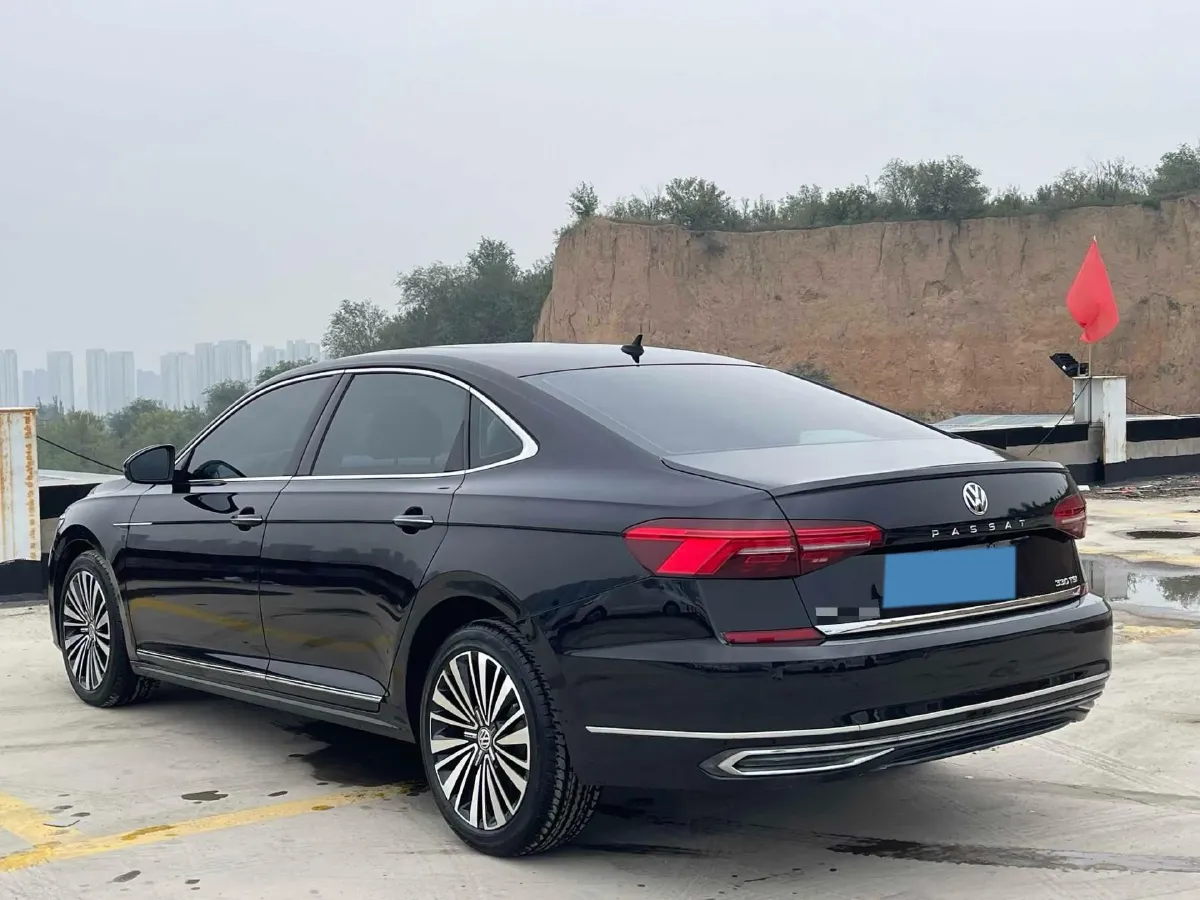 2019 Volvo V40 1.5T 152HP L4 6AT,autocango,china used car exporter,china ev exporter,chinese used car exporter,chinese used ev exporter