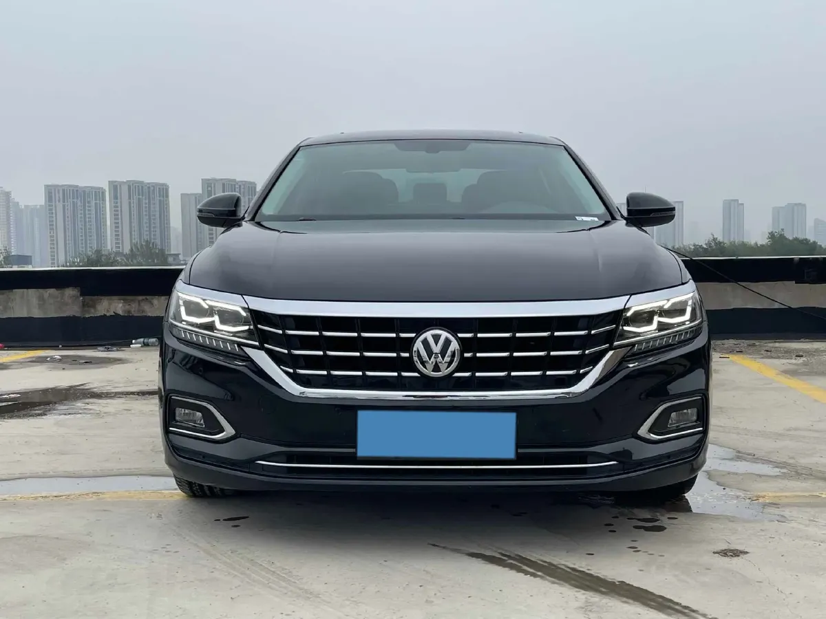 2019 Volvo V40 1.5T 152HP L4 6AT,autocango,china used car exporter,china ev exporter,chinese used car exporter,chinese used ev exporter