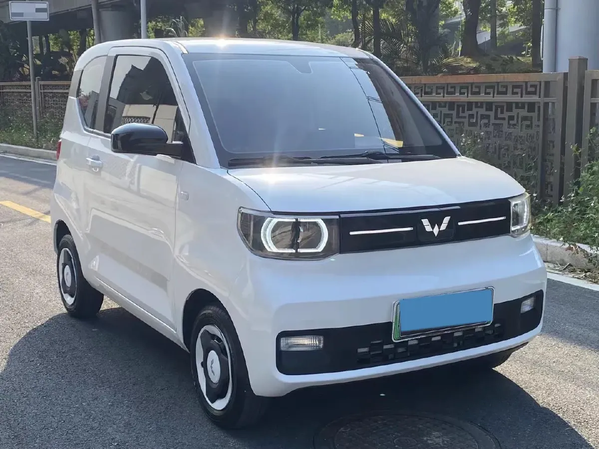 2022 WuLing HongGuang MINI EV BEV 9KWH,autocango,china used car exporter,china ev exporter,chinese used car exporter,chinese used ev exporter