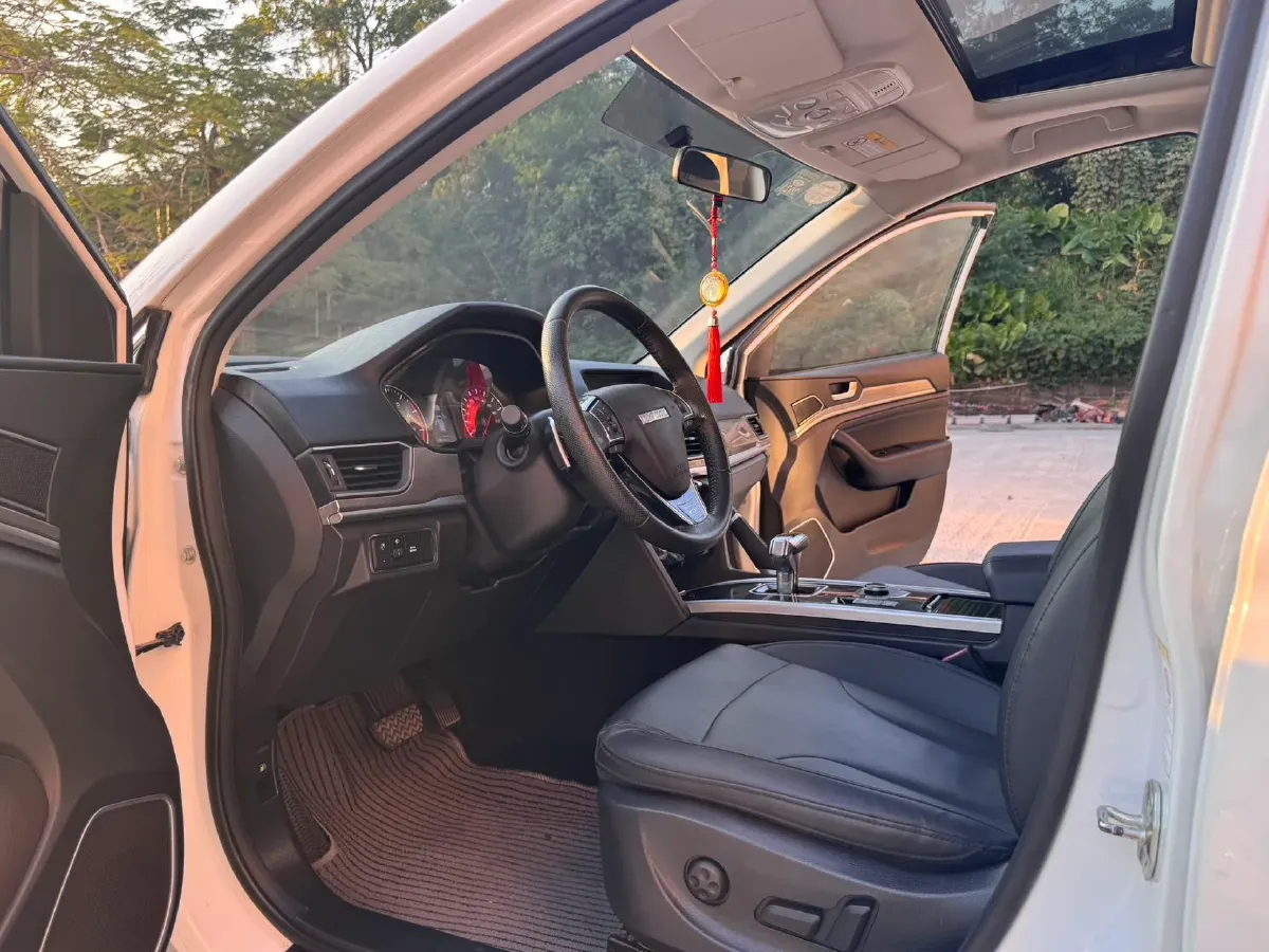 2018 Haval H6 1.5T 150HP L4 7DCT,autocango,china used car exporter,china ev exporter,chinese used car exporter,chinese used ev exporter