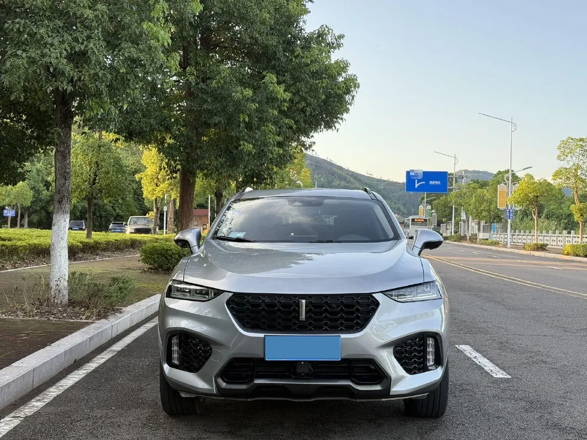 2017 WEY VV7 2.0T 234HP L4 7DCT,autocango,china used car exporter,china ev exporter,chinese used car exporter,chinese used ev exporter