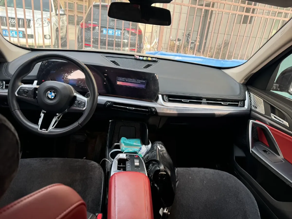 2024 BMW X1 2.0T 204HP L4 7DCT,autocango,china used car exporter,china ev exporter,chinese used car exporter,chinese used ev exporter