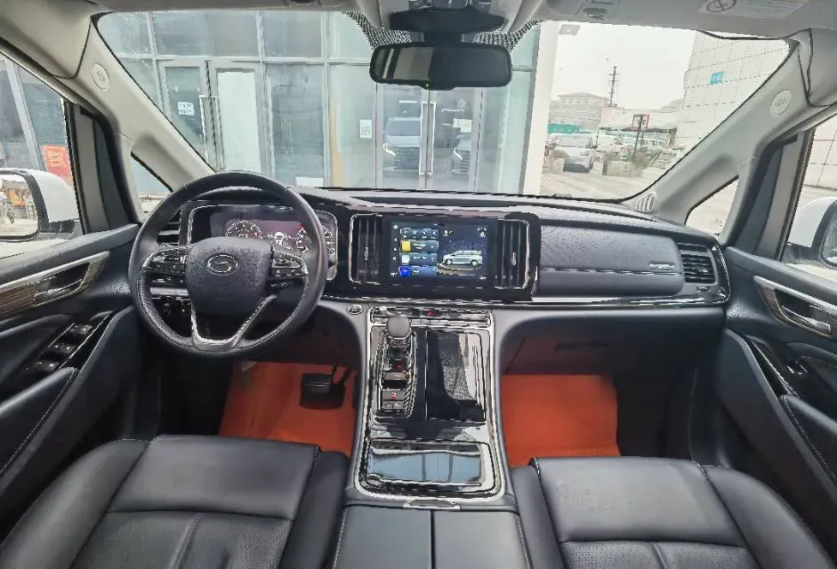 2021 GAC Trumpchi M8 2.0T 252HP L4 8AT,autocango,china used car exporter,china ev exporter,chinese used car exporter,chinese used ev exporter