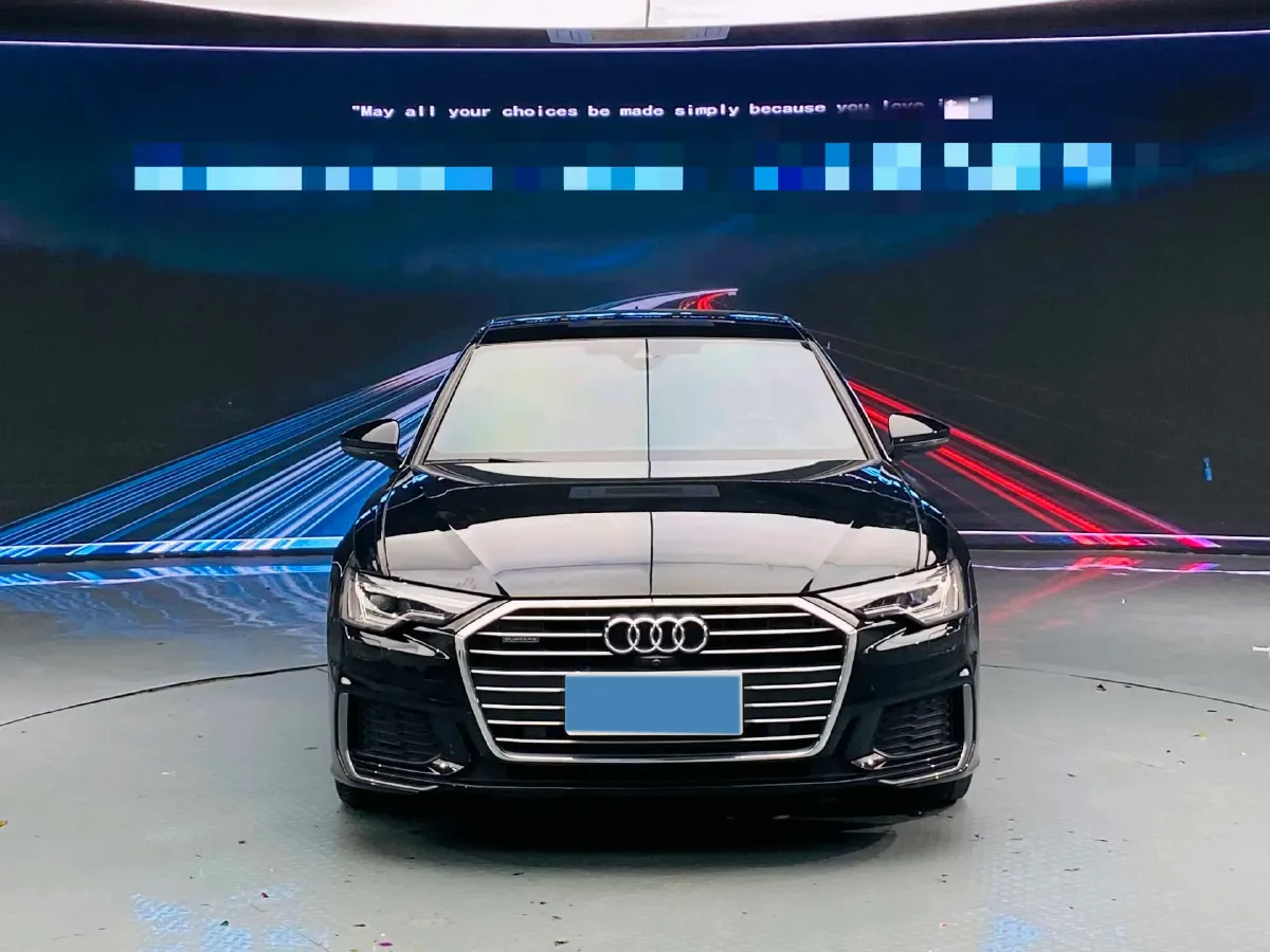 2022 Audi A6L 2.0T 224HP L4 7DCT,autocango,china used car exporter,china ev exporter,chinese used car exporter,chinese used ev exporter