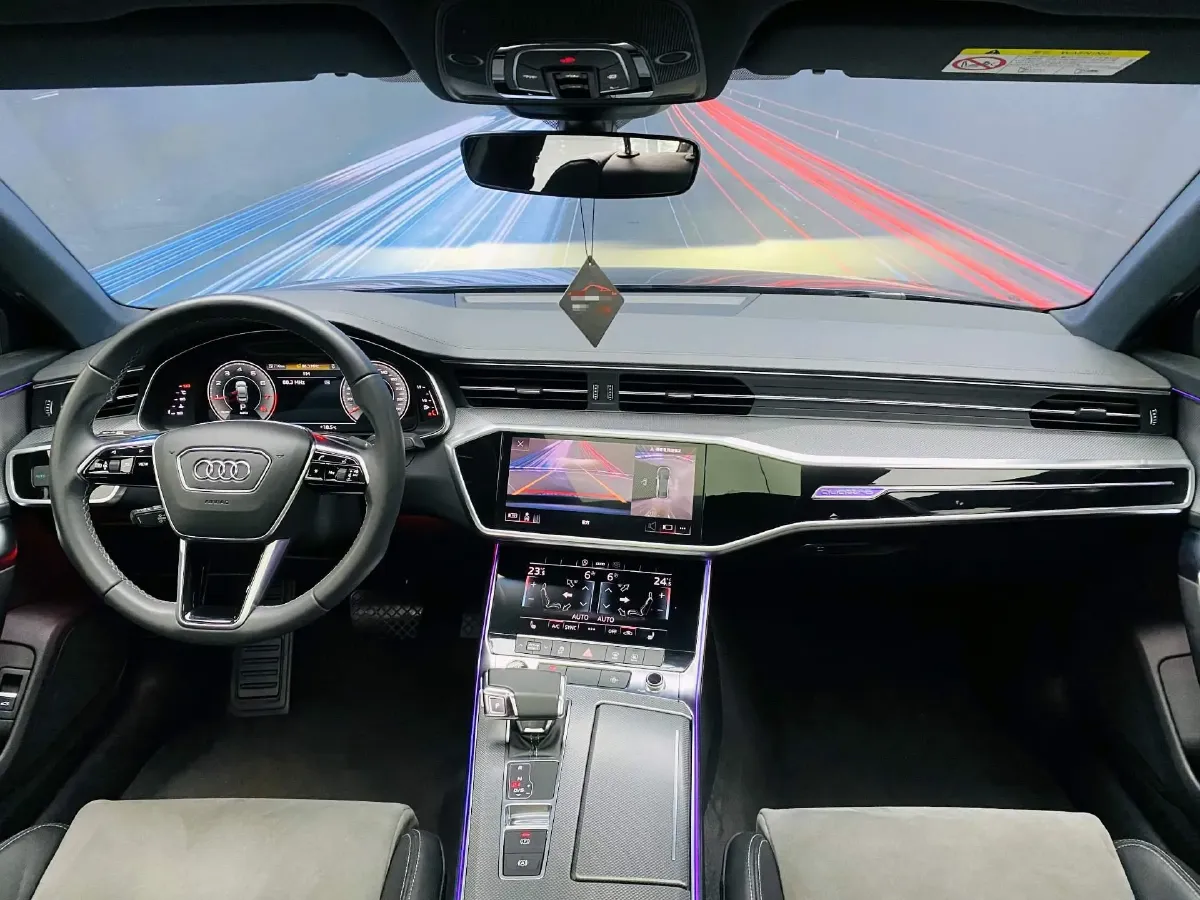 2022 Audi A6L 2.0T 224HP L4 7DCT,autocango,china used car exporter,china ev exporter,chinese used car exporter,chinese used ev exporter