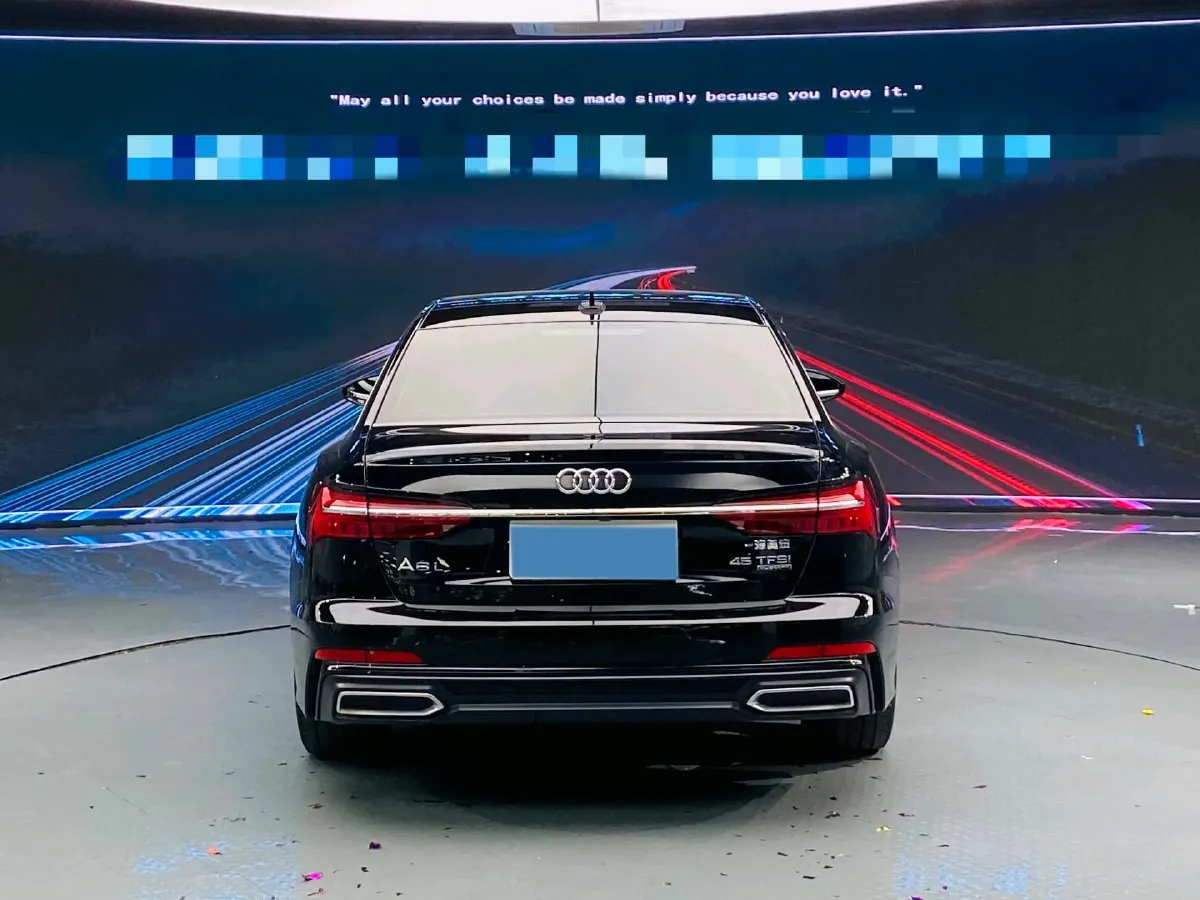 2022 Audi A6L 2.0T 224HP L4 7DCT,autocango,china used car exporter,china ev exporter,chinese used car exporter,chinese used ev exporter