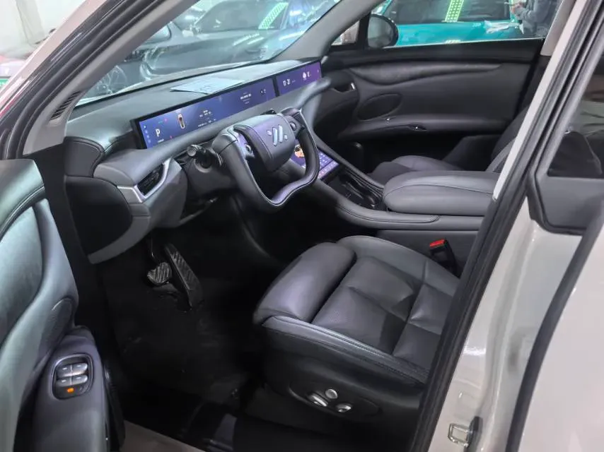 2023 IM LS6 BEV 71KWH,autocango,china used car exporter,china ev exporter,chinese used car exporter,chinese used ev exporter