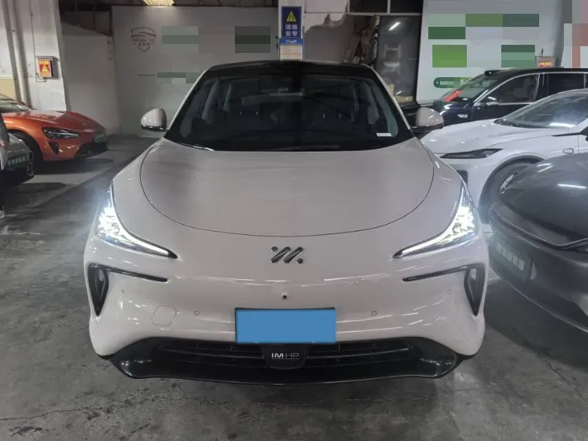 2023 IM LS6 BEV 71KWH,autocango,china used car exporter,china ev exporter,chinese used car exporter,chinese used ev exporter