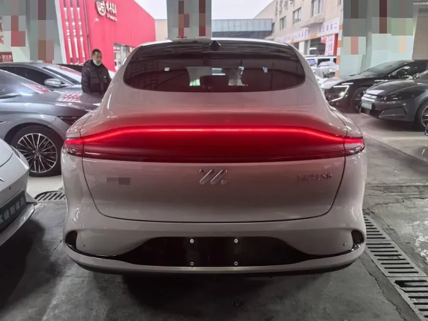 2023 IM LS6 BEV 71KWH,autocango,china used car exporter,china ev exporter,chinese used car exporter,chinese used ev exporter