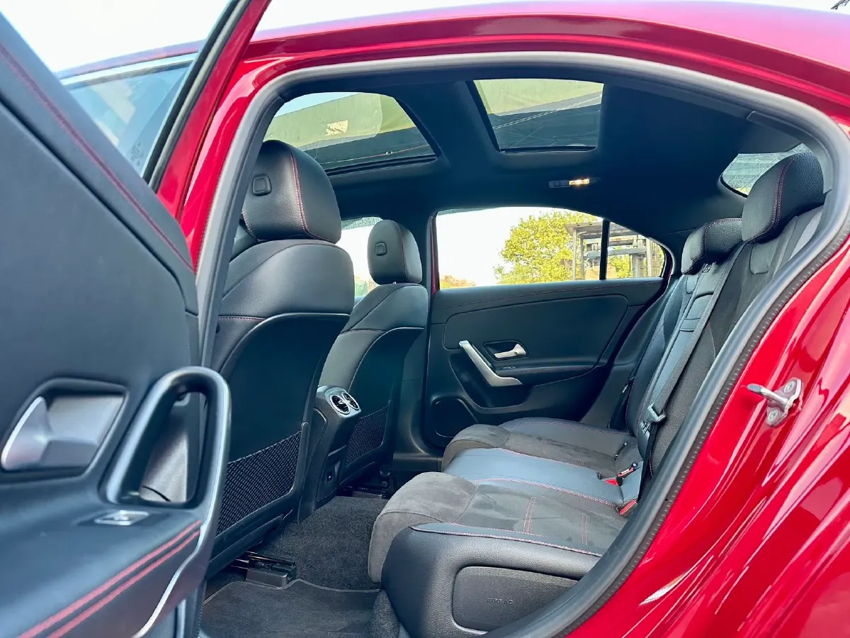 2023 Mercedes-Benz A Class 1.3T 163HP L4 7DCT,autocango,china used car exporter,china ev exporter,chinese used car exporter,chinese used ev exporter