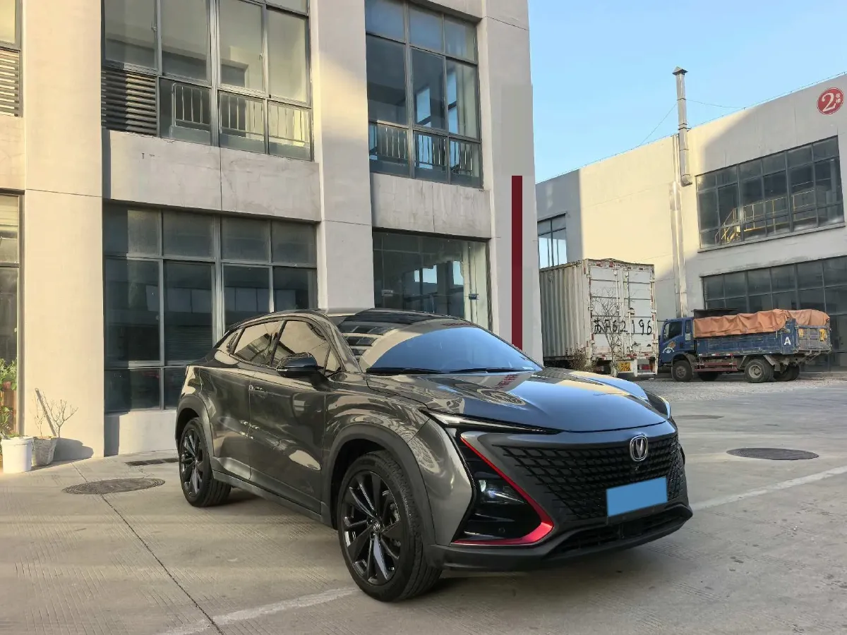 2020 ChangAn UNI-T 1.5T 180HP L4 7DCT,autocango,china used car exporter,china ev exporter,chinese used car exporter,chinese used ev exporter