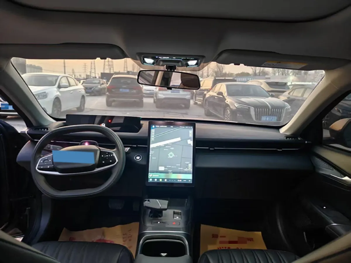 2023 ChangAn Oshan Z6 1.5T 188HP L4 7DCT,autocango,china used car exporter,china ev exporter,chinese used car exporter,chinese used ev exporter