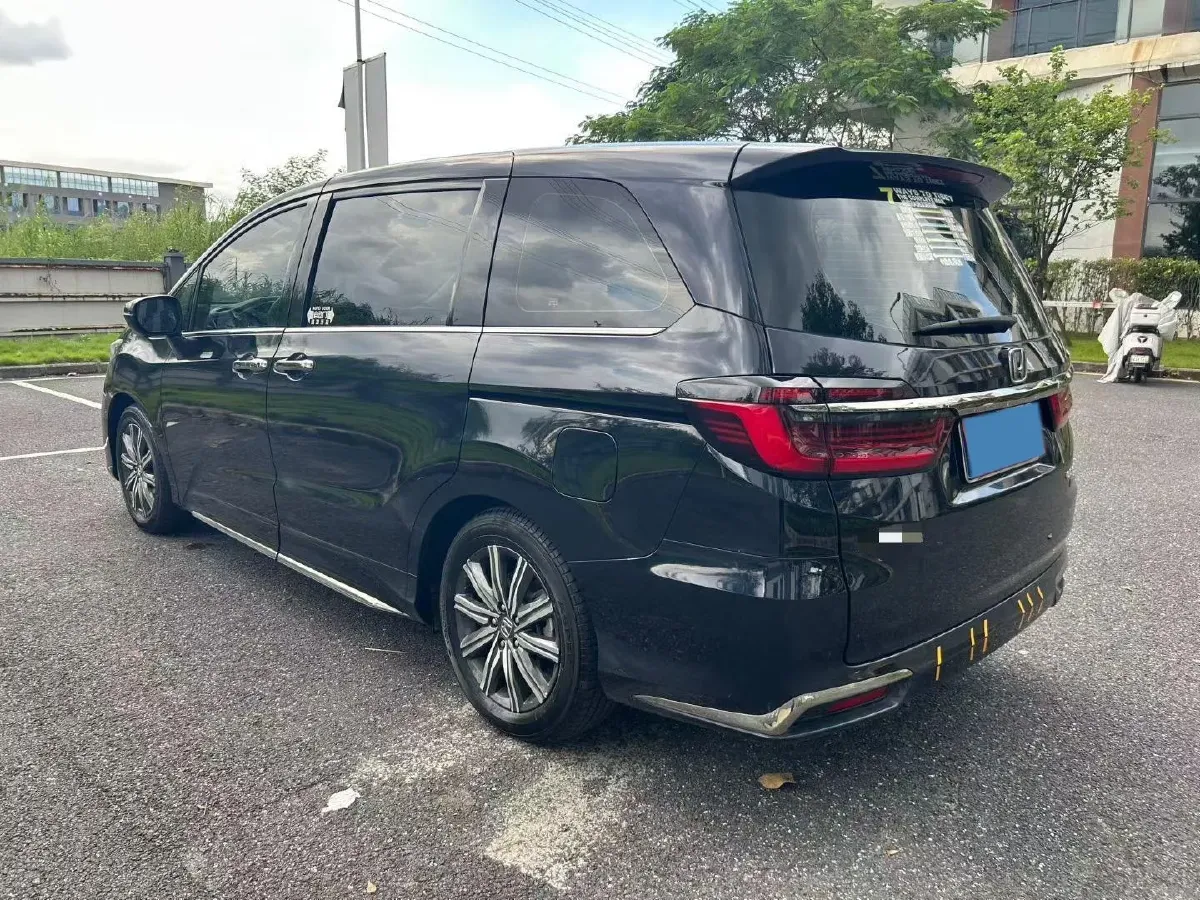2022 Honda Odyssey 2.0L 146HP L4 E-CVT Hybrid,autocango,china used car exporter,china ev exporter,chinese used car exporter,chinese used ev exporter