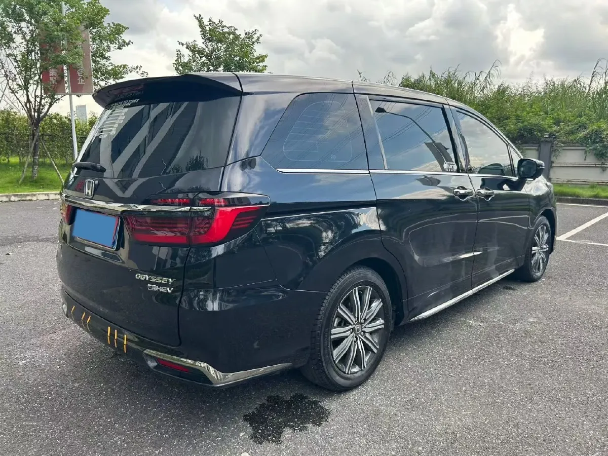 2022 Honda Odyssey 2.0L 146HP L4 E-CVT Hybrid,autocango,china used car exporter,china ev exporter,chinese used car exporter,chinese used ev exporter