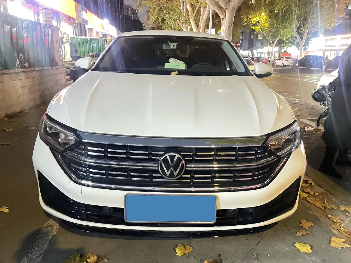 2024 Volkswagen Sagitar 1.5T 160HP L4 7DCT,autocango,china used car exporter,china ev exporter,chinese used car exporter,chinese used ev exporter