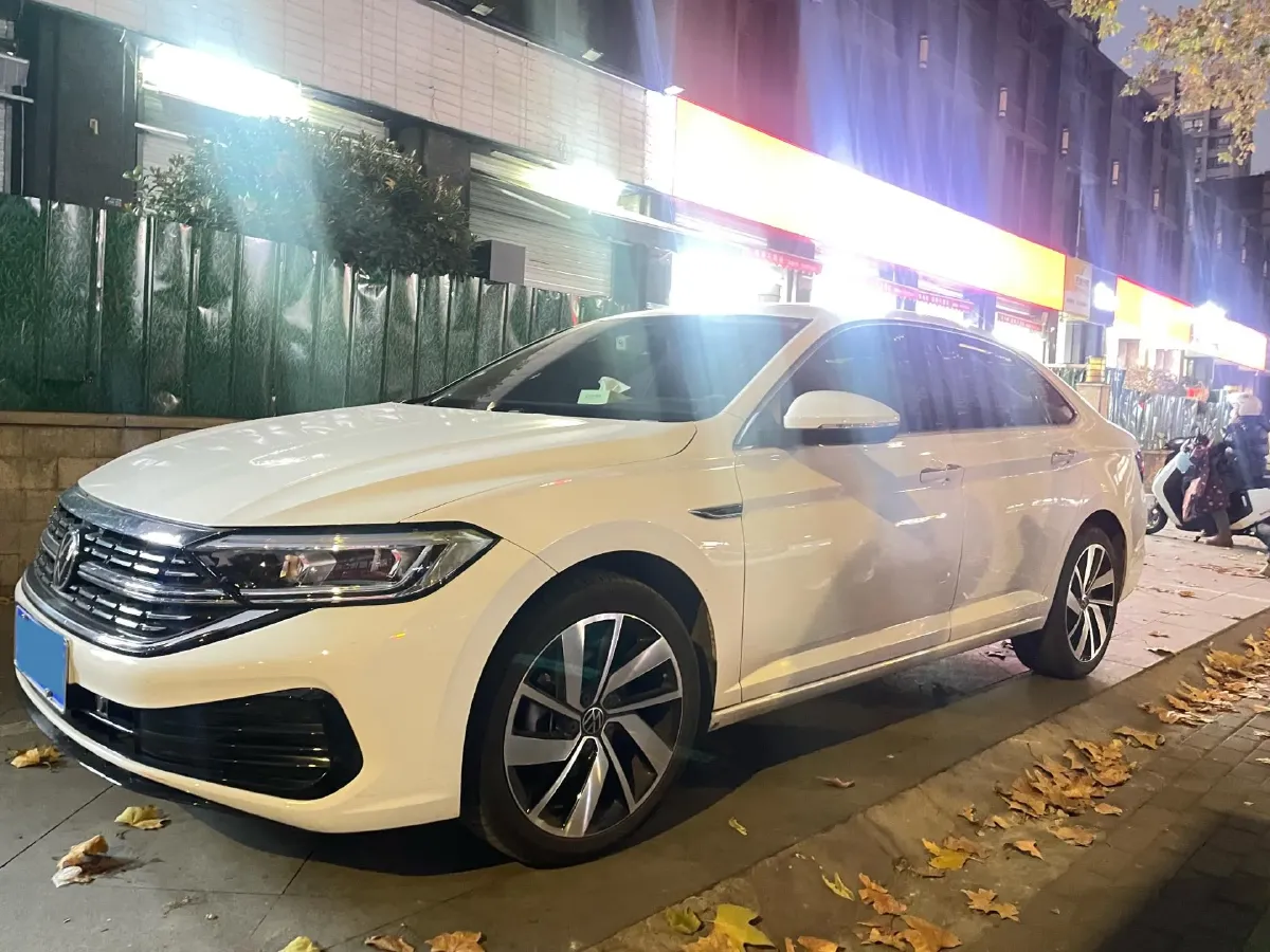2024 Volkswagen Sagitar 1.5T 160HP L4 7DCT,autocango,china used car exporter,china ev exporter,chinese used car exporter,chinese used ev exporter