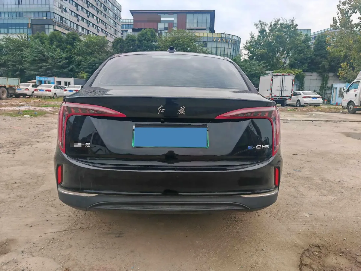 2024 HongQi E-QM5 BEV 60KWH,autocango,china used car exporter,china ev exporter,chinese used car exporter,chinese used ev exporter
