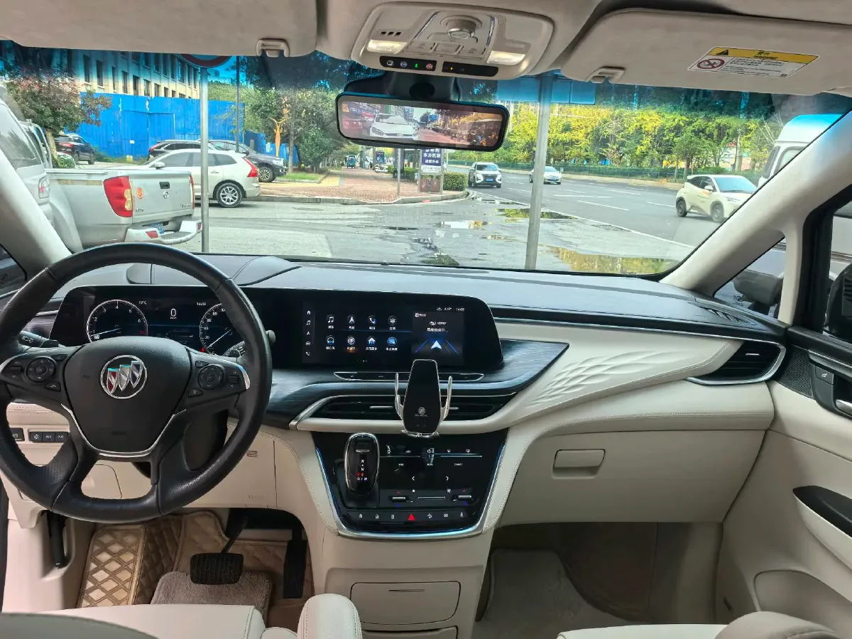 2021 Buick GL8 2.0T 237HP L4 9AT,autocango,china used car exporter,china ev exporter,chinese used car exporter,chinese used ev exporter