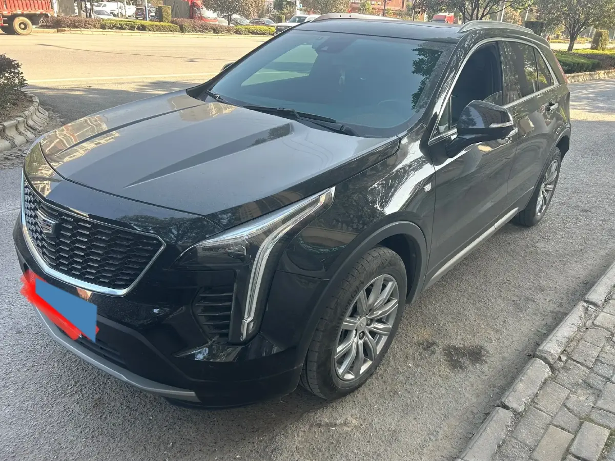 2022 Cadillac XT4 2.0T 237HP L4 9AT
