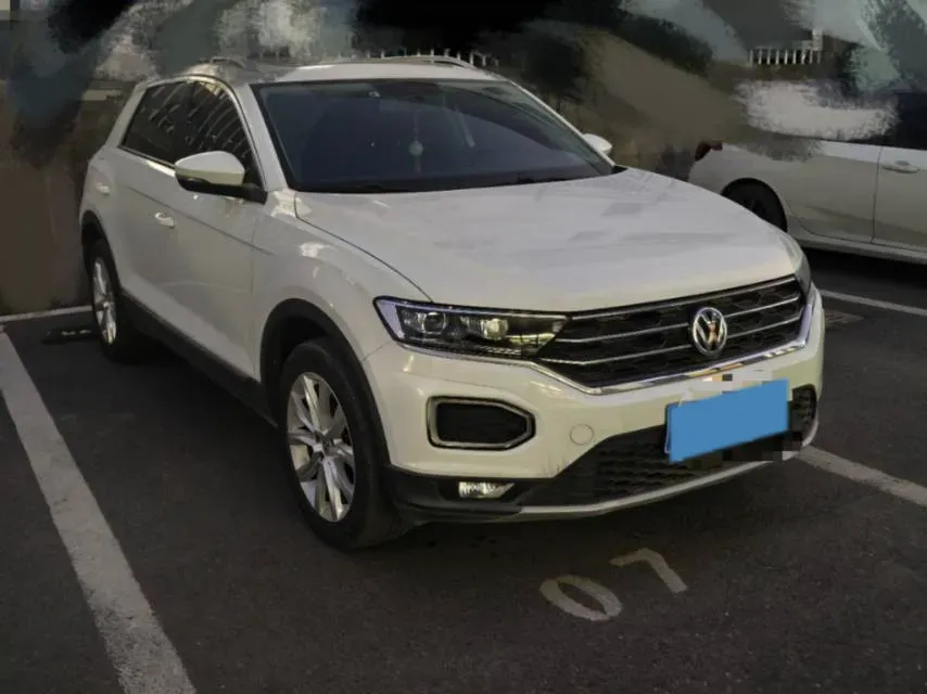 2020 Volkswagen T-Roc 1.4T 150HP L4 7DCT,autocango,china used car exporter,china ev exporter,chinese used car exporter,chinese used ev exporter