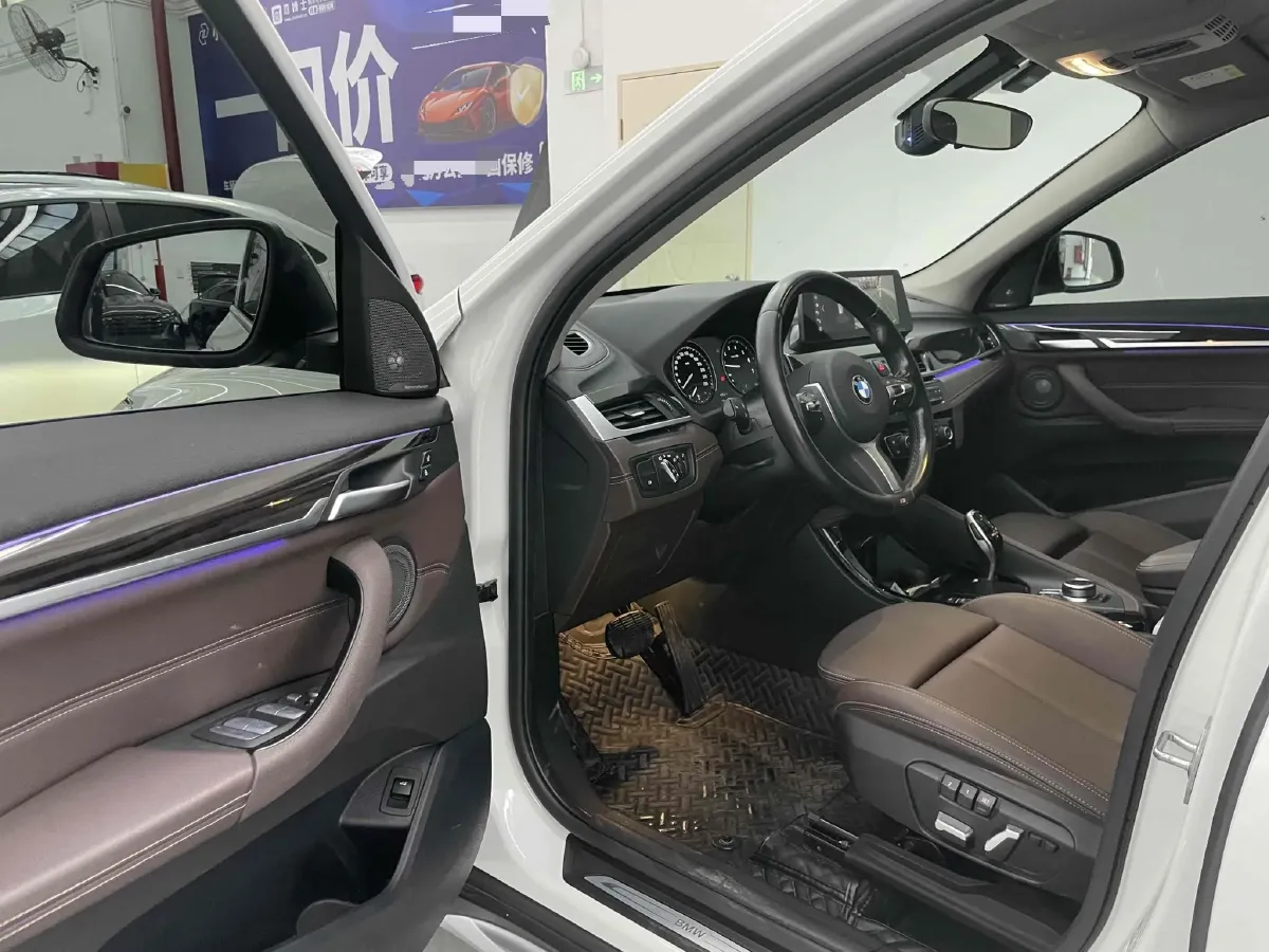 2022 BMW X1 2.0T 192HP L4 8AT,autocango,china used car exporter,china ev exporter,chinese used car exporter,chinese used ev exporter