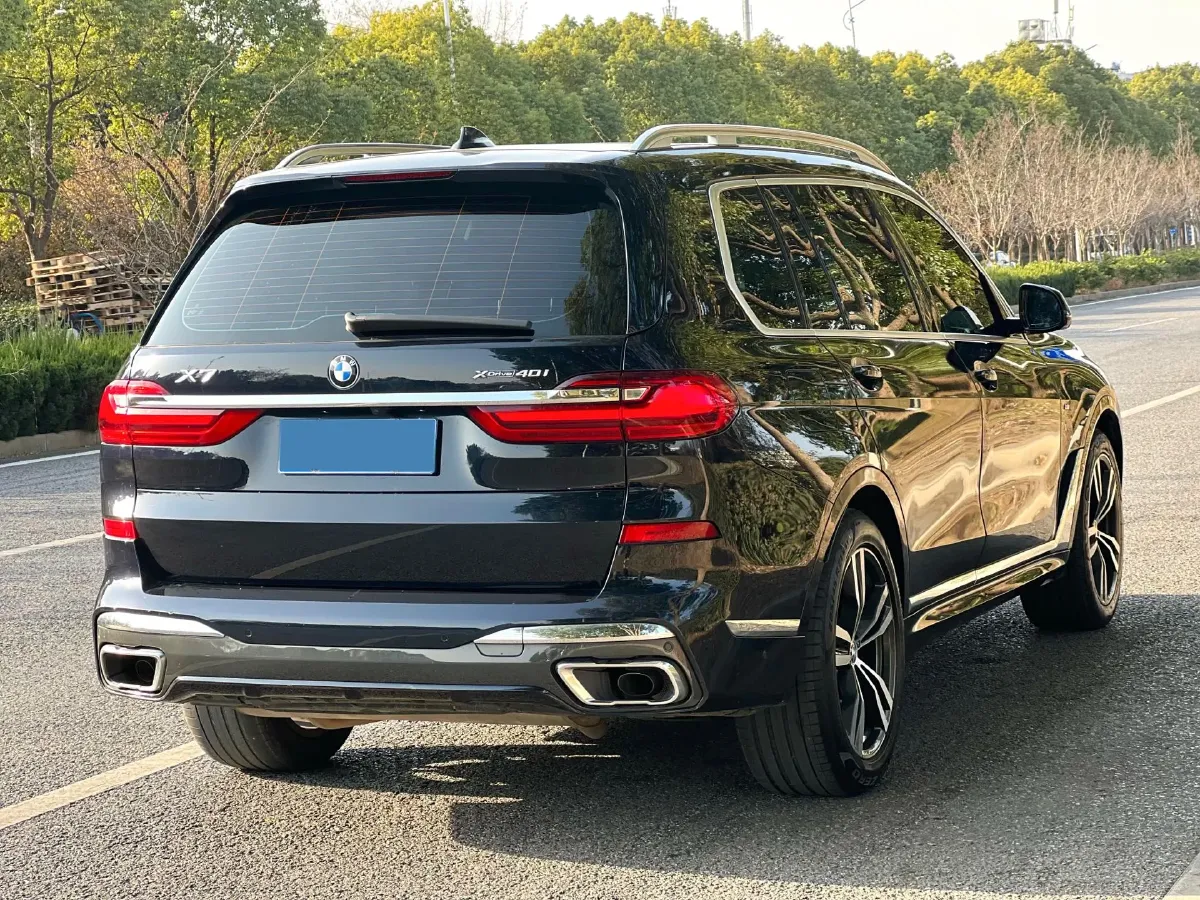 2021 BMW X7 3.0T 340HP L6 8AT,autocango,china used car exporter,china ev exporter,chinese used car exporter,chinese used ev exporter