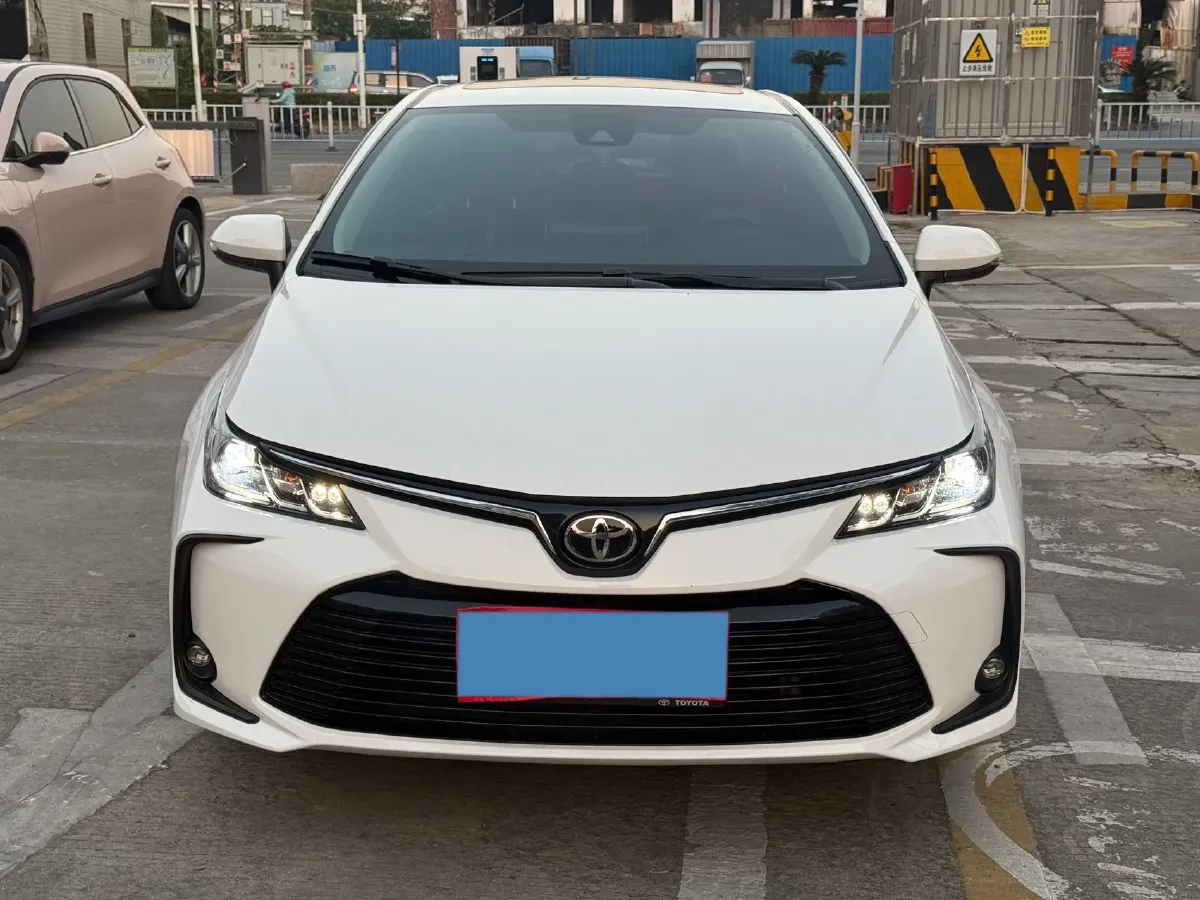 2023 Toyota Corolla 1.2T 116HP L4 CVT,autocango,china used car exporter,china ev exporter,chinese used car exporter,chinese used ev exporter