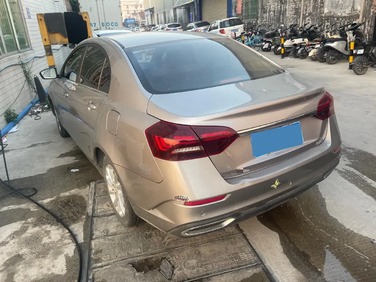 2021 Geely Emgrand 1.5L 109HP L4 CVT,autocango,china used car exporter,china ev exporter,chinese used car exporter,chinese used ev exporter