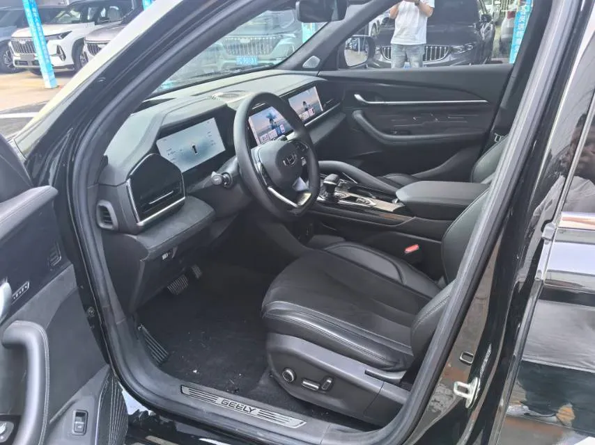 2024 Geely Monjaro 2.0T 238HP L4 8AT,autocango,china used car exporter,china ev exporter,chinese used car exporter,chinese used ev exporter