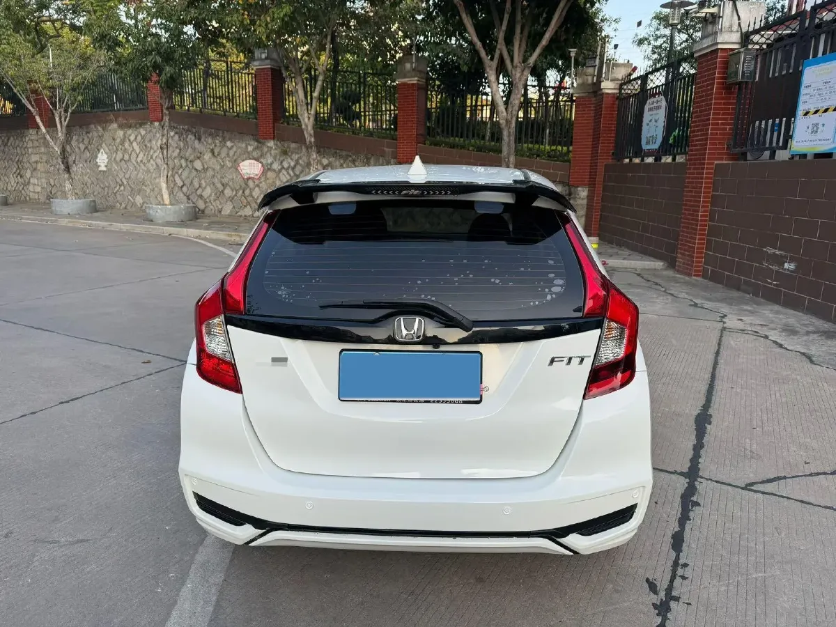 2020 Honda Fit 1.5L 131HP L4 CVT,autocango,china used car exporter,china ev exporter,chinese used car exporter,chinese used ev exporter