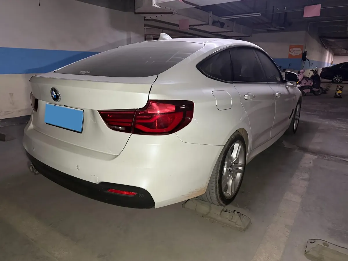 2020 BMW 3 Series GT 2.0T 184HP L4 8AT,autocango,china used car exporter,china ev exporter,chinese used car exporter,chinese used ev exporter
