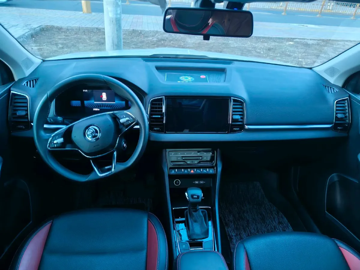 2023 Skoda Karoq 1.4T 150HP L4 7DCT,autocango,china used car exporter,china ev exporter,chinese used car exporter,chinese used ev exporter