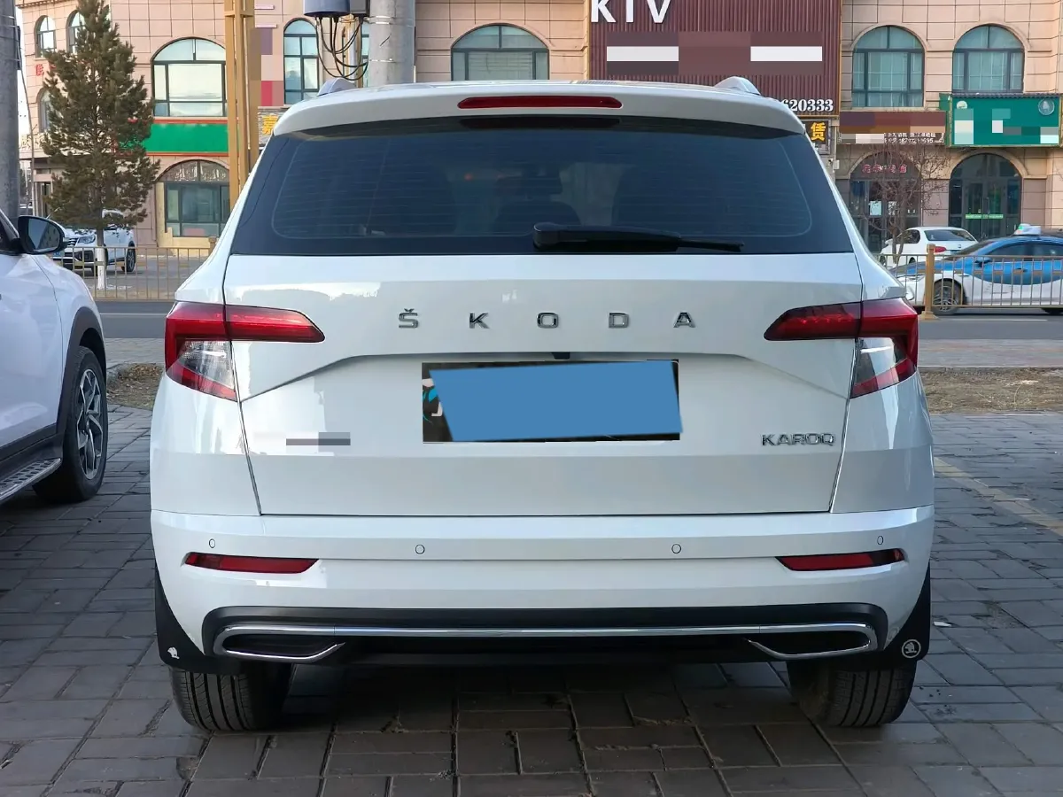 2023 Skoda Karoq 1.4T 150HP L4 7DCT,autocango,china used car exporter,china ev exporter,chinese used car exporter,chinese used ev exporter